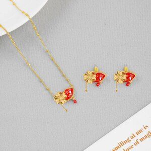 Kendra Scott Limited edition earring and clavicle chain set